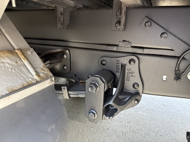 Nissan ATLAS 2012 7233590-14