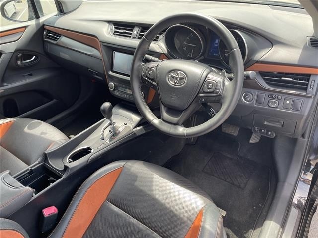 Toyota AVENSIS WAGON 2016 7229502-4