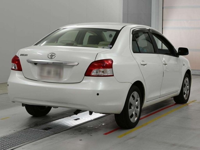 Toyota BELTA 2008 7236263-1