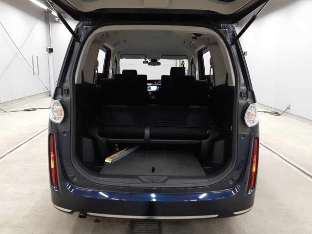 Mazda BIANTE 2015 7235175-11