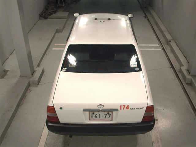 Toyota COMFORT 2013 7229637-7