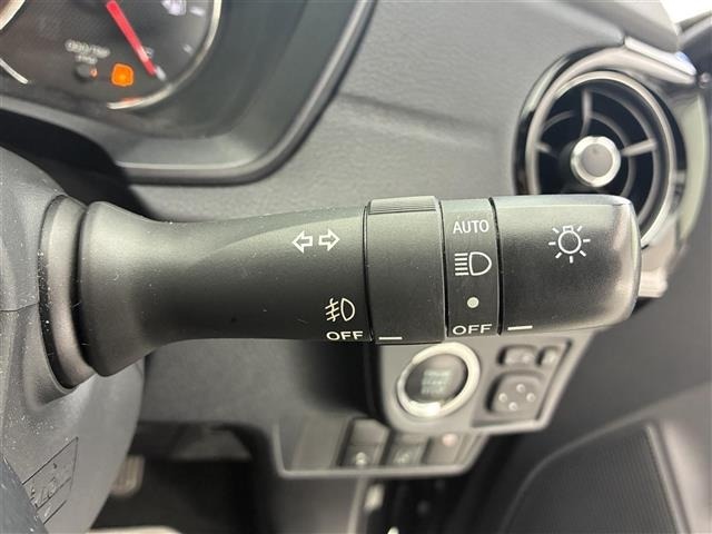 Toyota COROLLA FIELDER 2017 7209105-9