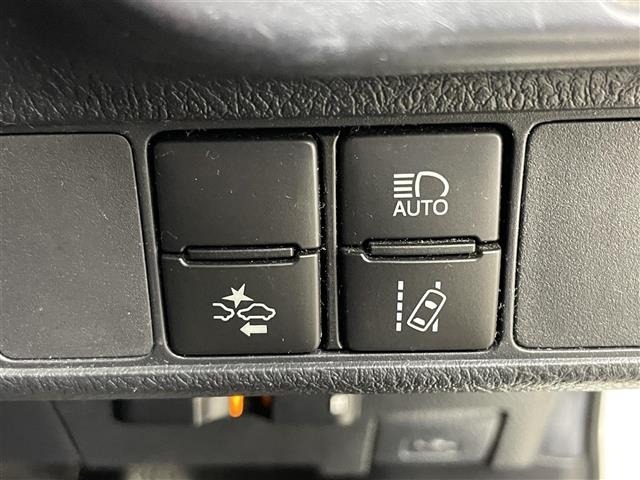 Toyota COROLLA FIELDER 2018 7209133-4
