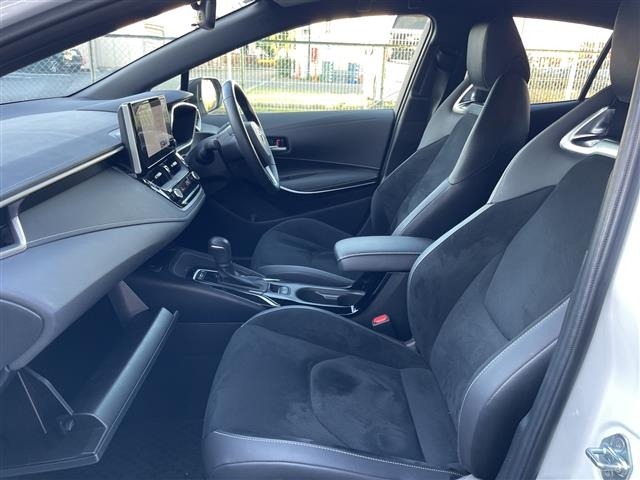Toyota COROLLA SPORT 2023 7207744-15