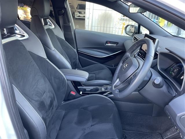 Toyota COROLLA SPORT 2023 7207744-18
