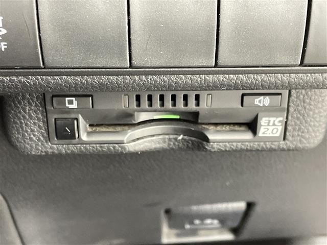 Toyota COROLLA TOURING 2022 7230997-9