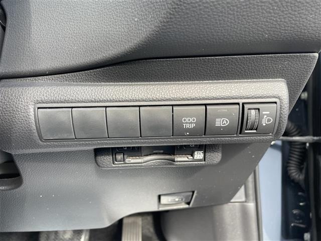 Toyota COROLLA TOURING 2023 7230998-12