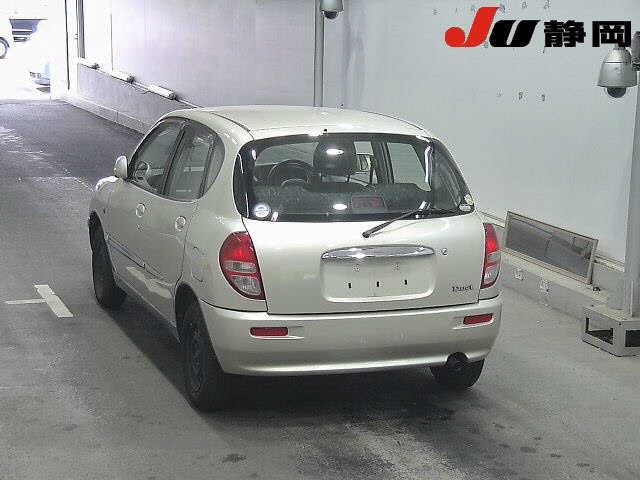 Toyota DUET 2000 7234887-1