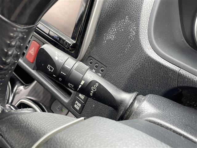 Toyota ESQUIRE 2016 7229081-1