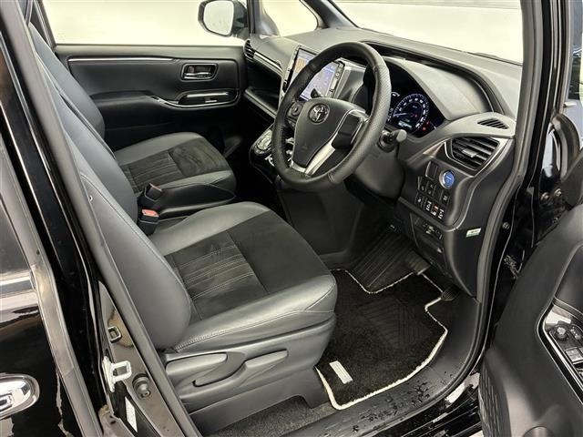 Toyota ESQUIRE 2020 7229112-6