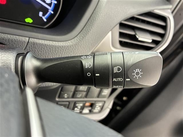 Toyota ESQUIRE 2020 7229112-9