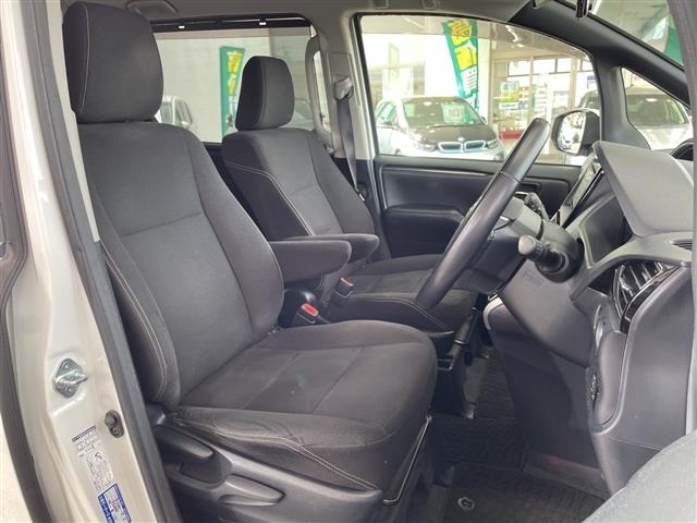 Toyota ESQUIRE 2016 7229175-1
