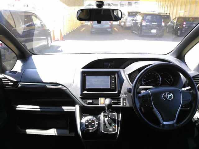 Toyota ESQUIRE 2015 7229407-8