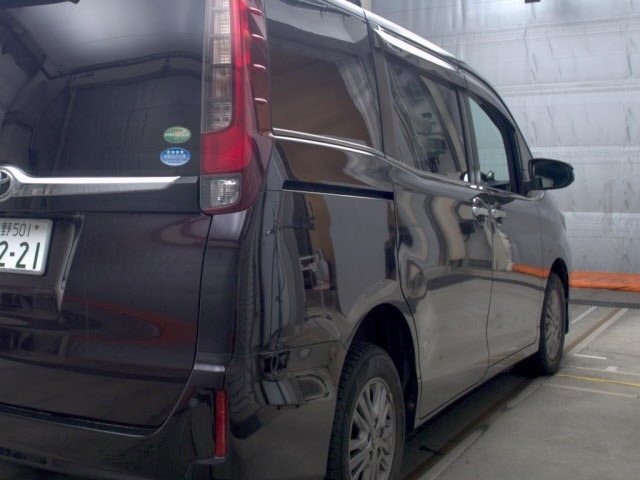 Toyota ESQUIRE 2015 7229436-5