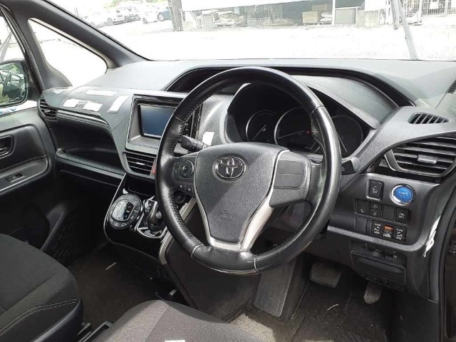 Toyota ESQUIRE 2017 7229475-7