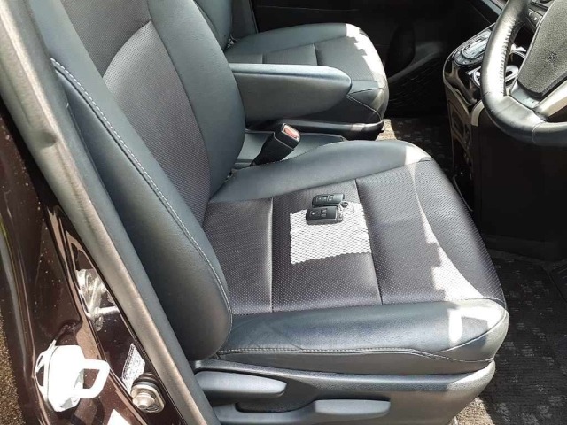Toyota ESQUIRE 2018 7229476-8