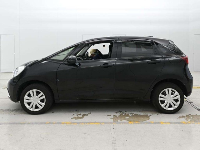 Honda FIT 2022 7234871-4