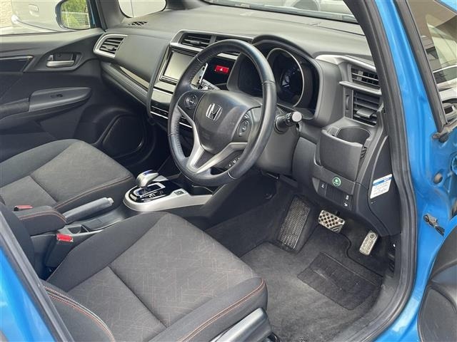 Honda FIT 2013 7234938-9
