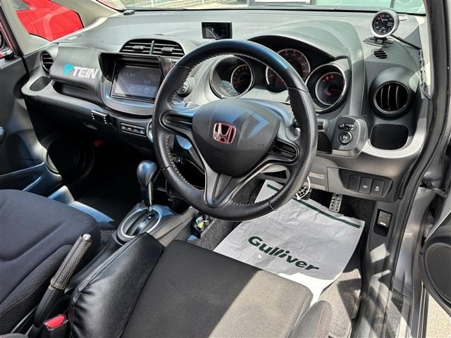 Honda FIT 2011 7234990-4