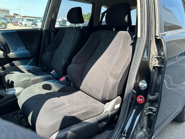 Honda FIT 2011 7235042-8