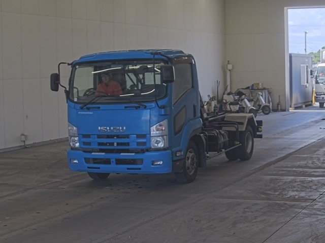 Isuzu FORWARD 2012 7208870-0