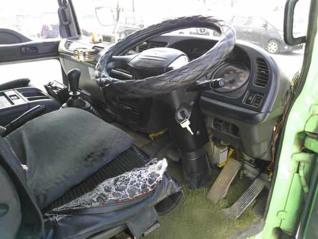 Isuzu FORWARD 2005 7208886-3