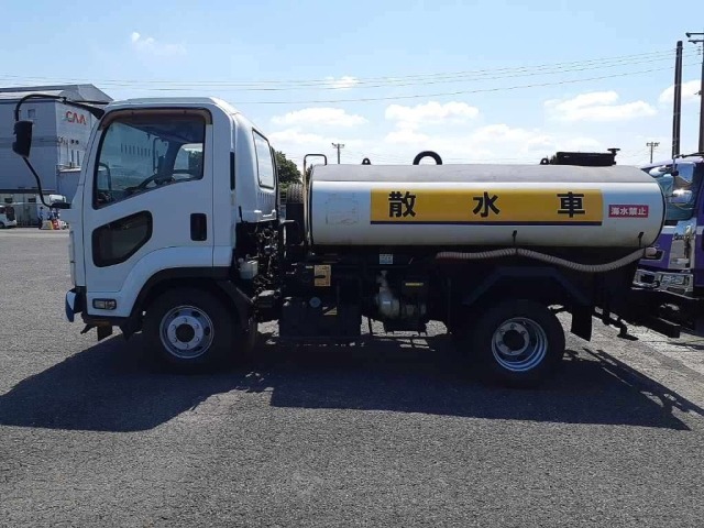 Isuzu FORWARD 2015 7208887-4