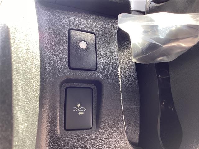 Toyota HIACE VAN 2021 7231064-22