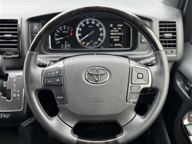 Toyota HIACE VAN 2021 7231065-9