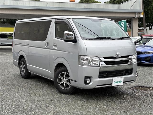 Toyota HIACE VAN 2021 7231073-0