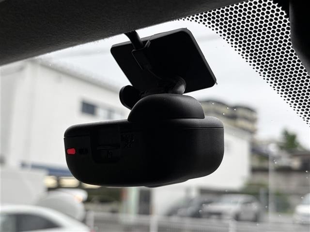 Toyota HIACE VAN 2021 7231073-2