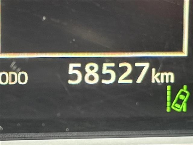 Toyota HIACE VAN 2021 7231073-7