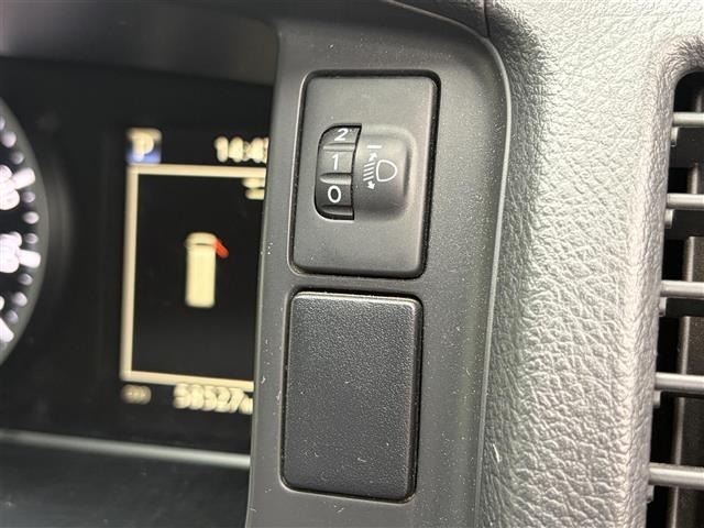 Toyota HIACE VAN 2021 7231073-8