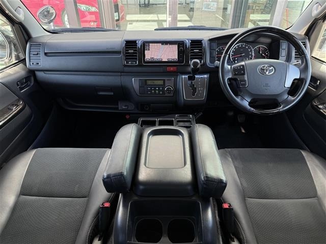 Toyota HIACE VAN 2015 7231081-14