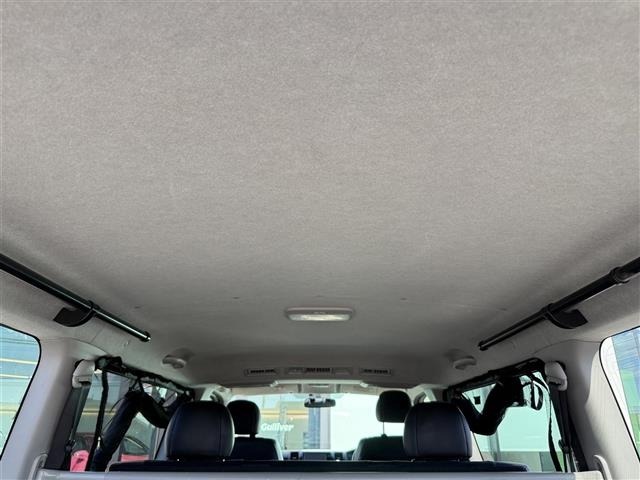 Toyota HIACE VAN 2015 7231081-22