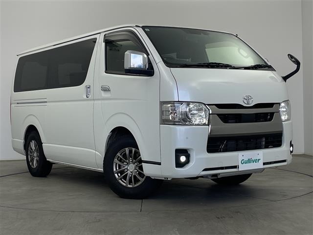 Toyota HIACE VAN 2022 7231089-0