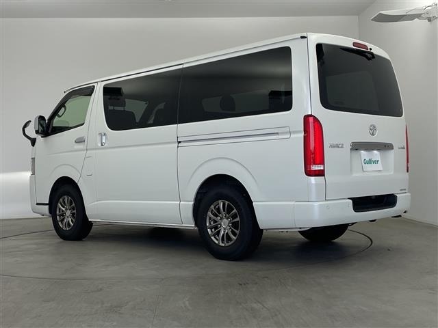 Toyota HIACE VAN 2022 7231089-13