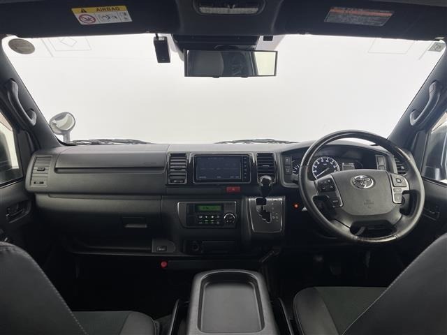 Toyota HIACE VAN 2022 7231089-14