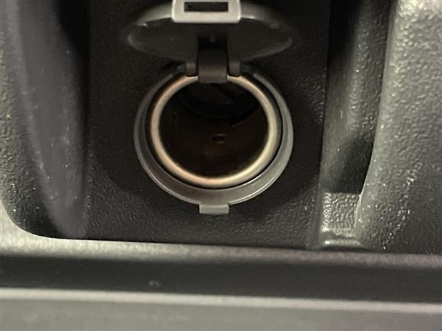 Toyota HIACE VAN 2022 7231089-20