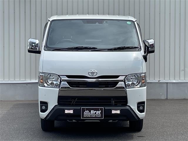 Toyota HIACE VAN 2023 7231090-10