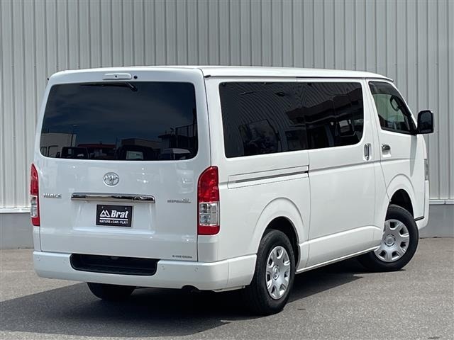 Toyota HIACE VAN 2023 7231090-13