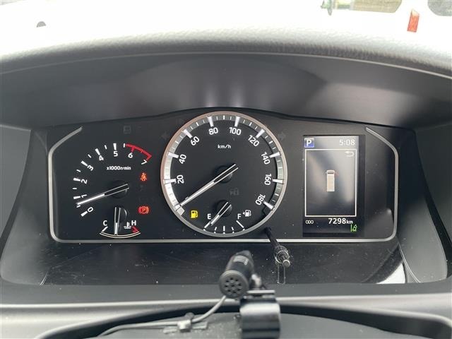 Toyota HIACE VAN 2024 7231103-21
