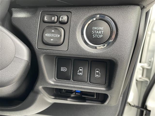 Toyota HIACE VAN 2024 7231103-7