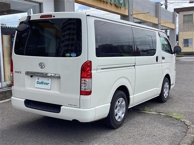 Toyota HIACE VAN 2020 7231104-1