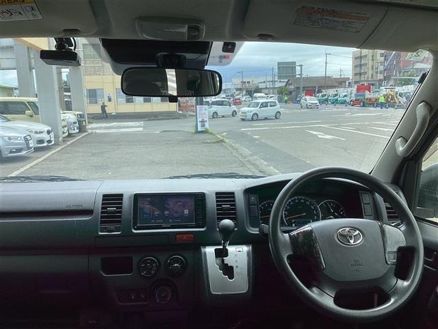 Toyota HIACE VAN 2020 7231104-2