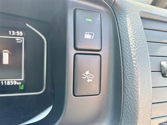 Toyota HIACE VAN 2025 7231112-10