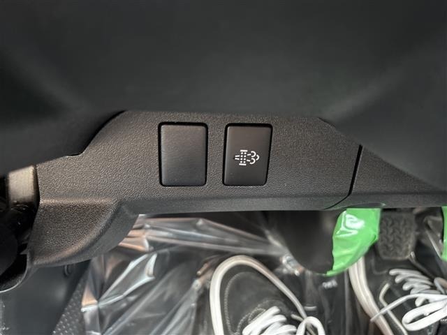 Toyota HIACE VAN 2025 7231112-12