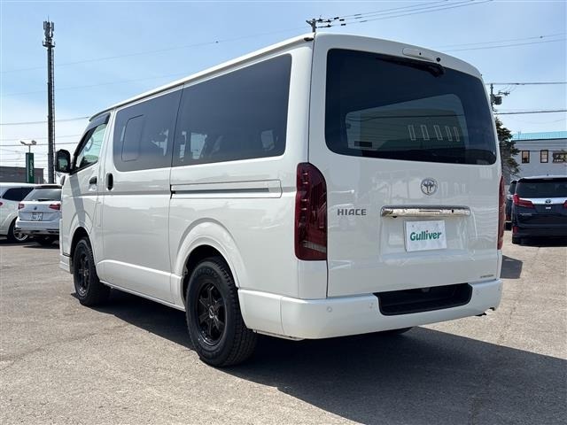 Toyota HIACE VAN 2025 7231112-13