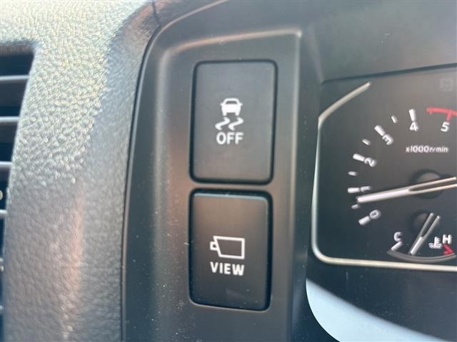 Toyota HIACE VAN 2025 7231112-9