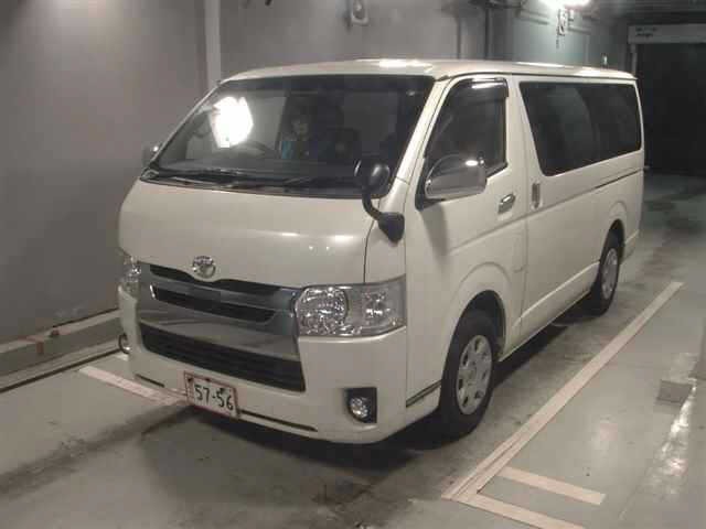 Toyota HIACE VAN 2019 7231780-4